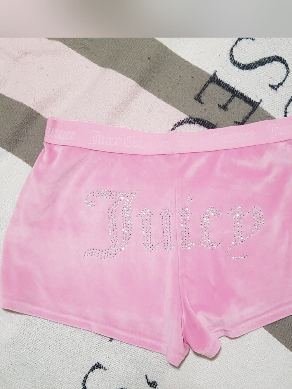 Juicy Couture Pink Velour Rhinestone Logo Lounge Shorts